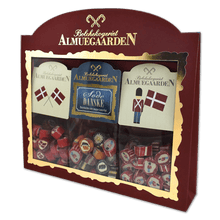 Indlæs billede til gallerivisning Gaveæske med danske motiv-bolcher - Almuegaarden